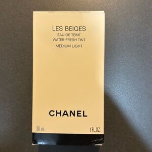 Chanel Les Beiges Water-Fresh Tint Medium Light NEW UNOPENED